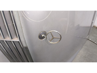 Решетка радиатора  Mercedes C W203 2000-2008          