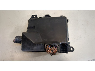 Блок предохранителей  Citroen C-Crosser         