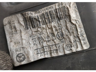 Фара передняя Skoda Fabia 2007-2014 левая