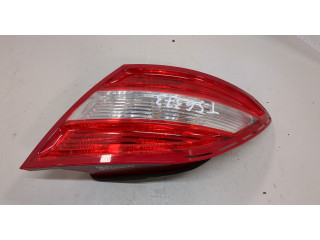 Задний фонарь          