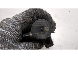 Форсунка топливная  Ford Kuga 2016-2019    2407504     