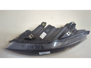 Фара передняя Volkswagen Polo 2009-2014 левая