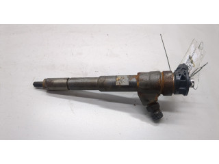 Форсунка топливная Dacia Sandero 2013-2020 166008399R, 166007238R