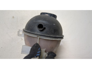 Бачок расширительный  Mercedes C W204 2007-2013    