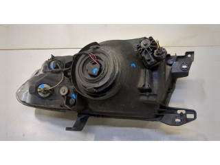 Фара передняя Mitsubishi Pajero / Montero 2000-2006 правая