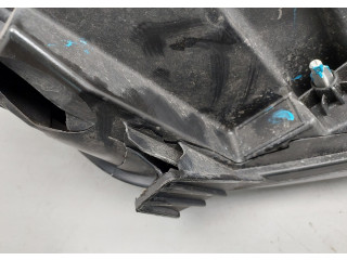 Фара передняя  Peugeot 3008 2016-2020 левая 