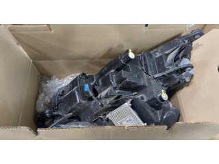 Фара передняя  Skoda Kodiaq правая 