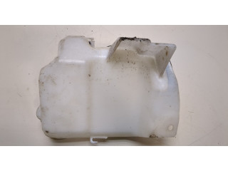 Бачок омывателя Mitsubishi Grandis