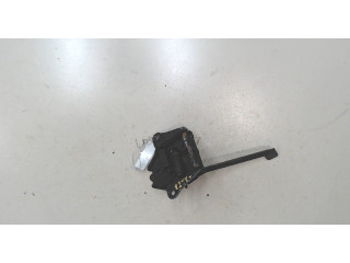 Замок капота KIA Sorento 2002-2009