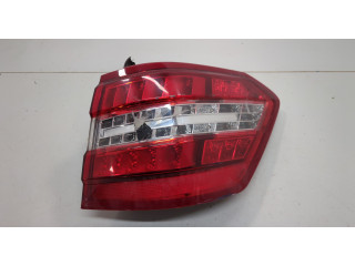 Задний фонарь          