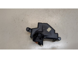 Блок предохранителей Volkswagen Golf 6 2009-2012 1.6