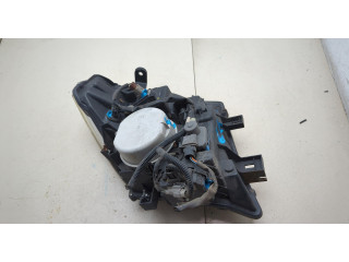 Фара передняя Nissan Pathfinder 2004-2014 левая