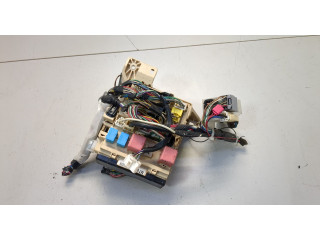 Блок предохранителей  Toyota Camry V40 2006-2011         