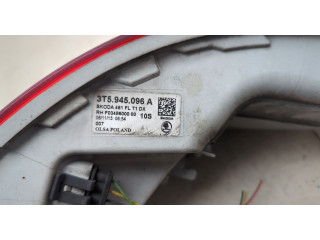 Задний фонарь          