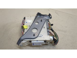 Блок предохранителей  Lexus IS 2005-2013         