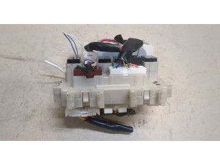 Блок предохранителей Infiniti Q70 2012-2019