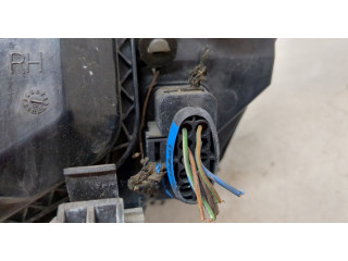 Фара передняя  Ford Focus 2 2005-2008 правая 