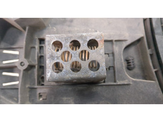 Вентилятор радиатора  Dacia Sandero 2013-2020           