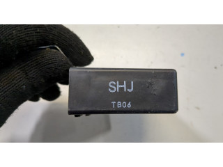 Блок комфорта Honda Odyssey 2004-