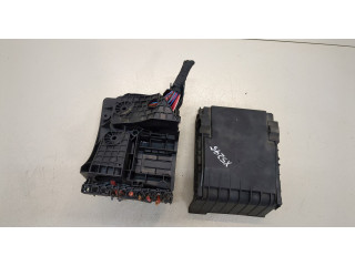 Блок предохранителей Skoda Octavia (A5) 2004-2013