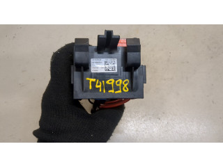 Блок предохранителей  Mercedes E W213      A2059067200   