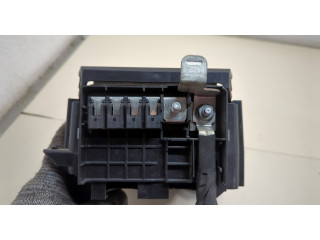 Блок предохранителей  Cadillac XT4 2018-2023         