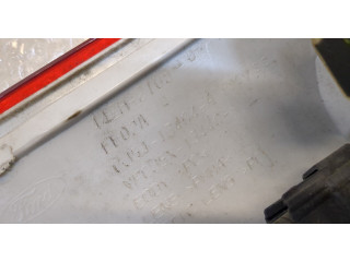 Задний фонарь          