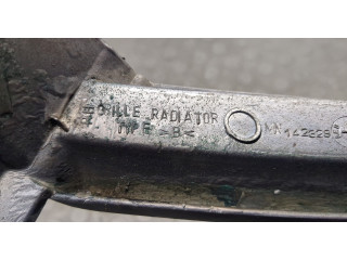 Решетка радиатора Mitsubishi L200 2006-2015 7450A188