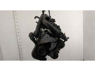 Форсунка топливная  Volkswagen Golf Plus    038130073AG     