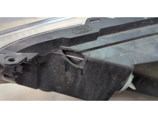 Фара передняя Ford Fiesta 2012-2019 правая