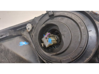 Фара передняя  Toyota Prius 2003-2009 правая 