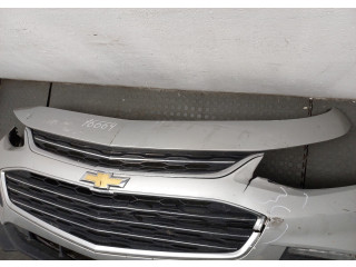 Бампер  Chevrolet Malibu 2015-2018 передний   84042377
