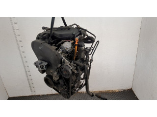Форсунка топливная Volkswagen Golf 4 1997-2005 038130202C