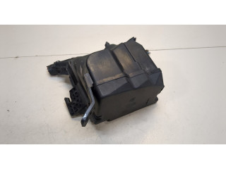 Блок предохранителей  Ford B-Max         