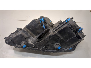 Фара передняя  Volkswagen Passat 7 2010-2015 Европа правая 