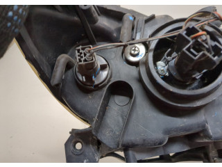 Фара передняя  Mazda 3 (BK) 2003-2009 левая 