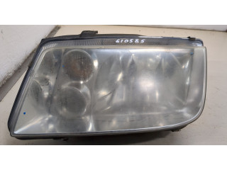 Фара передняя  Volkswagen Bora левая 