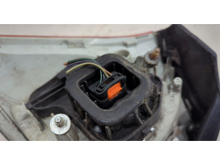 Задний фонарь 1K6945096AA