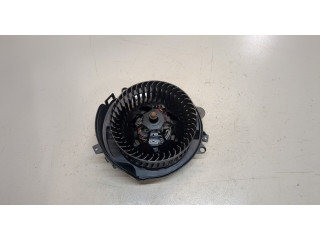 Моторчик печки  Skoda Octavia (A7) 2017-2021        