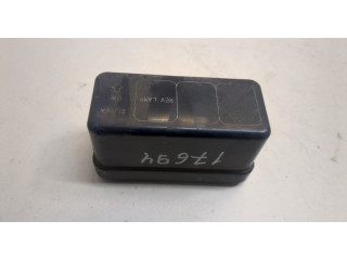 Крышка блока предохранителей Infiniti FX 2002-2009