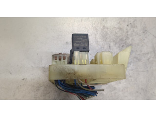 Блок предохранителей Volvo S40 / V40 1995-2004 1.8