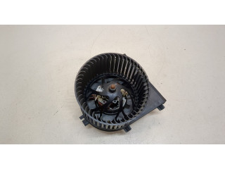 Моторчик печки  Volkswagen Golf 4 1997-2005        