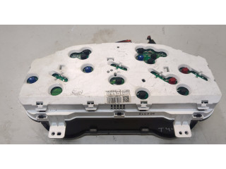 Панель приборов Mitsubishi Carisma