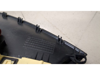 Панель приборов  Citroen C4 2004-2010            