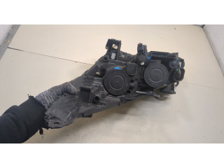 Фара передняя  Peugeot 3008 2009-2016 правая 