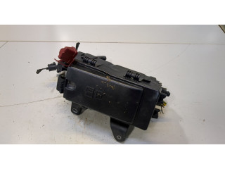 Блок предохранителей  Jaguar XE 2015-          