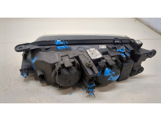 Фара передняя  Mazda 626 1997-2001 правая 