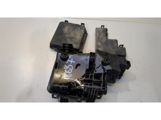 Блок предохранителей  Nissan Rogue 2014-2020         