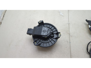 Моторчик печки  Ford Fusion 2017-2020 USA 2727008220    2727008220   