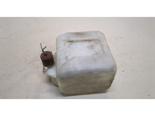 Бачок омывателя Mitsubishi Pajero 1982-1991